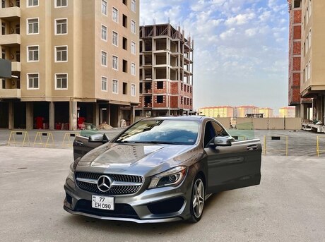 Mercedes CLA 250 2015