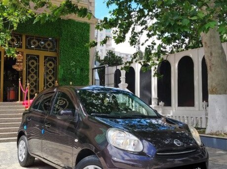 Nissan March 2012