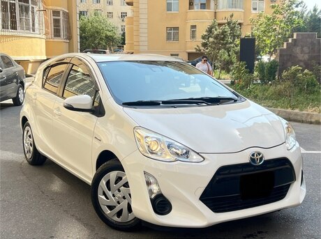 Toyota Aqua 2016