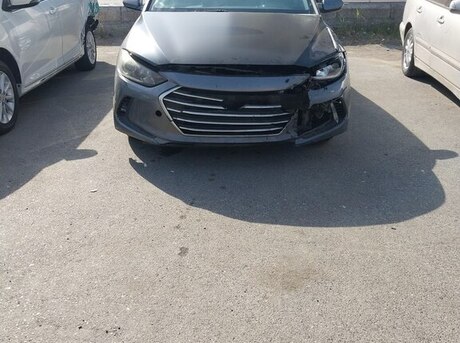 Hyundai Elantra 2017