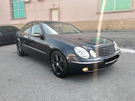 Mercedes E 240 2002