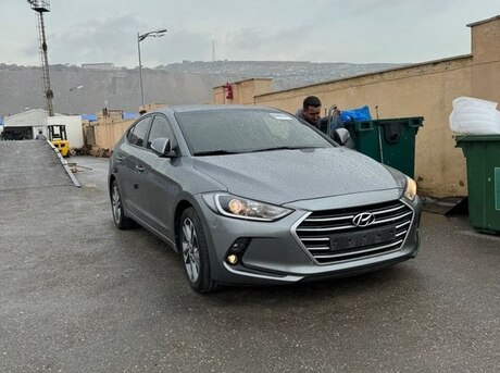 Hyundai Avante 2016