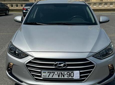 Hyundai Avante 2016