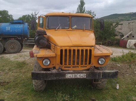 Ural 4320 1993