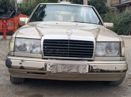 Mercedes E 230 1990