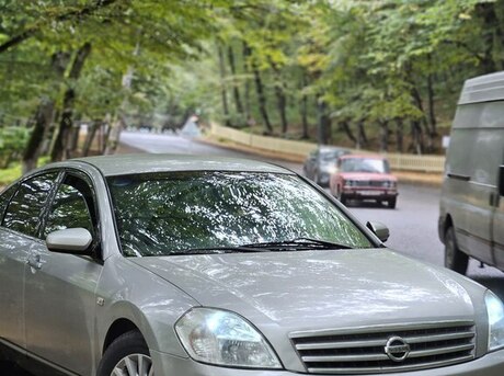 Nissan Teana 2003