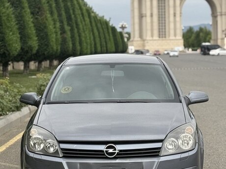 Opel Astra 2005
