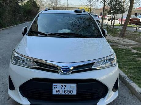 Toyota Corolla Fielder 2018