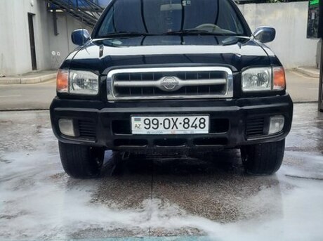 Nissan Pathfinder 2004