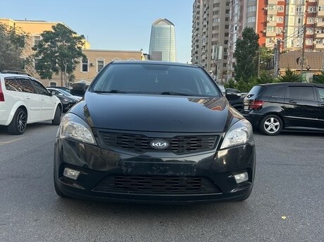Kia Ceed 2011