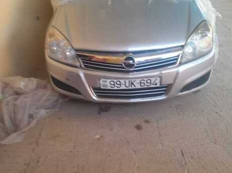 Opel Astra 2008