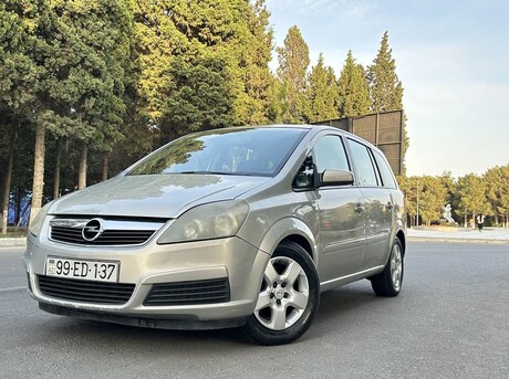 Opel Zafira 2006