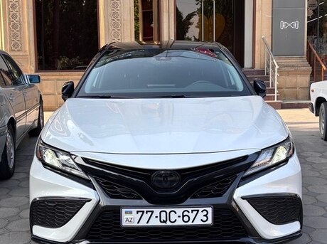 Toyota Camry 2022