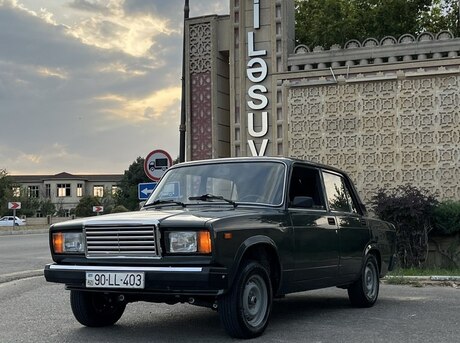 LADA (VAZ) 2107 2010