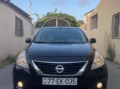 Nissan Sunny 2012