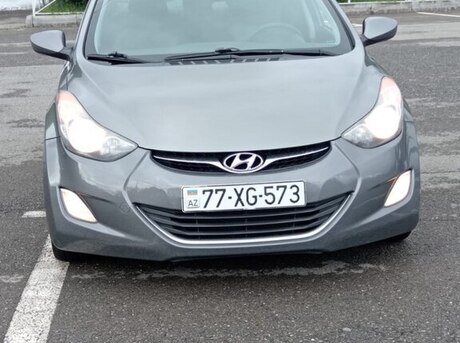 Hyundai Elantra 2013