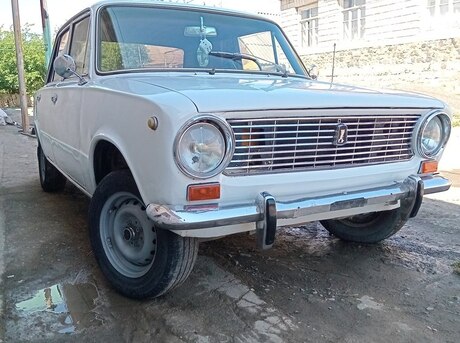 LADA (VAZ) 21011 1974