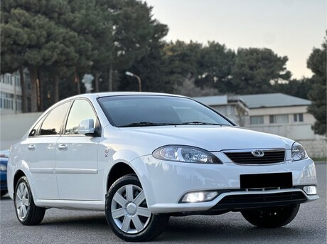 Daewoo Gentra 2014