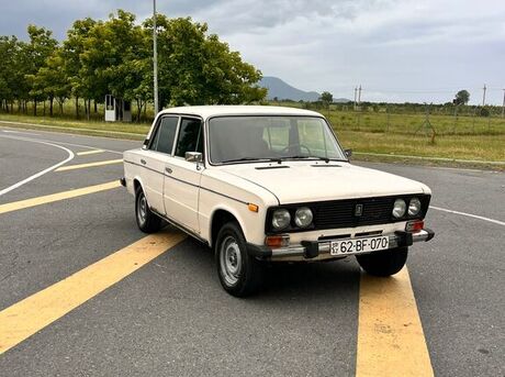 LADA (VAZ) 2106 1988
