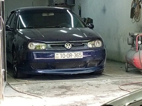 Volkswagen Golf 2001