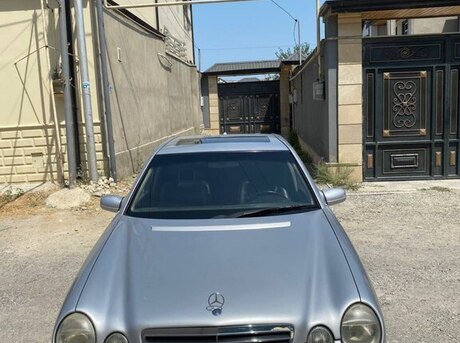Mercedes E 320 2000