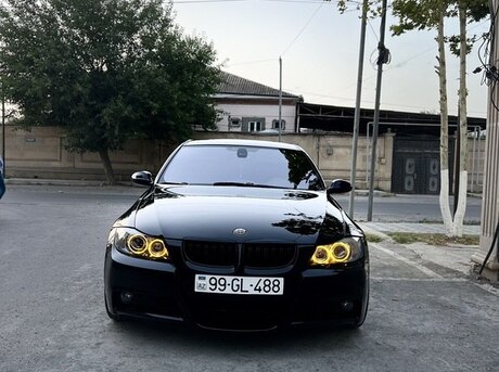 BMW 325