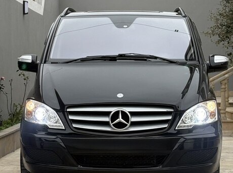 Mercedes Viano 2012