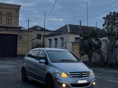 Mercedes B 200 2008