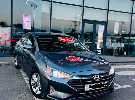 Hyundai Elantra 2019