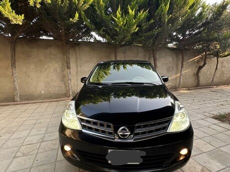 Nissan Tiida 2006