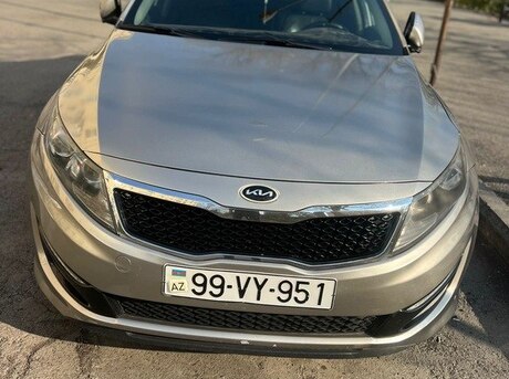Kia K5 2010
