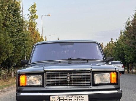 LADA (VAZ) 2107 2010