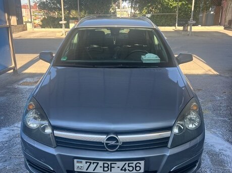 Opel Astra 2004