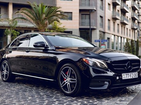 Mercedes E 300