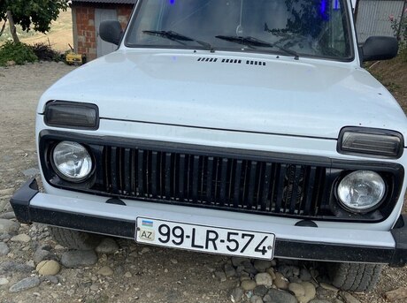 LADA (VAZ) Niva 2012