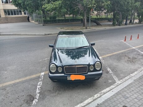 Mercedes E 240 1998