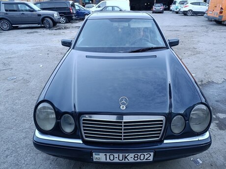 Mercedes E 230 1996