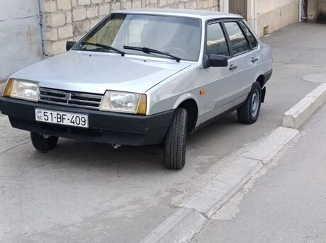 LADA (VAZ) 21099 2002