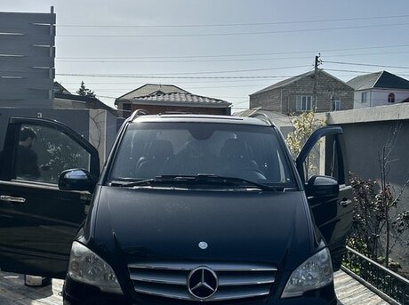 Mercedes Viano 2012