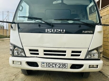 Isuzu NPR 66 L 2008