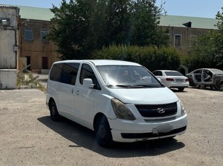 Hyundai H-1 2009