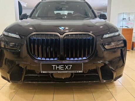 BMW X7 2025