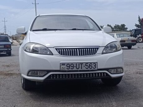 Daewoo Gentra 2014