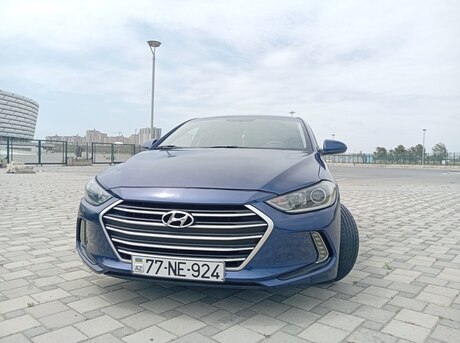 Hyundai Elantra 2017