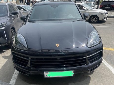 Porsche Cayenne 2019