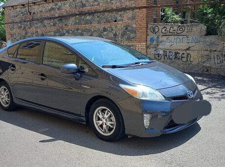 Toyota Prius 2013