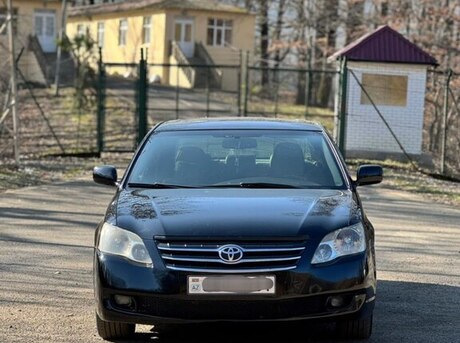 Toyota Avalon 2005