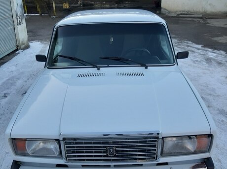 LADA (VAZ) 2107 2005