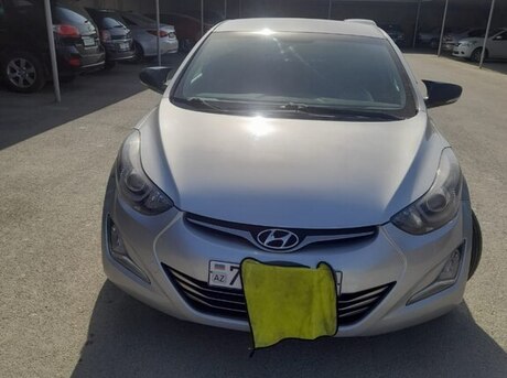 Hyundai Elantra 2013
