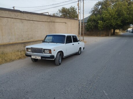 LADA (VAZ) 2107 2004